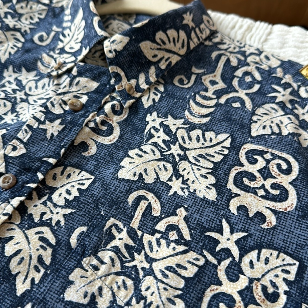 Blue and tan short sleeve Hawaiian shirt SZ L - Picture 8 of 9